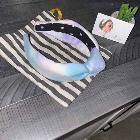 LELE SADOUGHI TIE DYE KNOTTED HEADBAND - Picture 1 of 7
